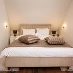 Old Town Loft Sarajevo, With Free Parking Apartman *