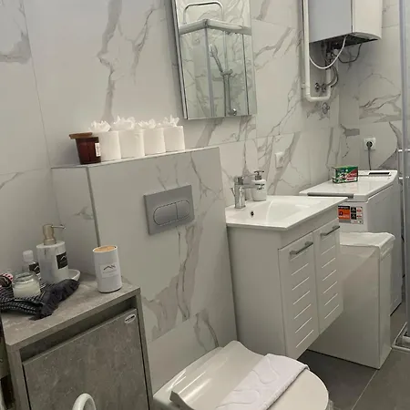 アパート Old Town Loft Sarajevo, With Free Parking サラエヴォ